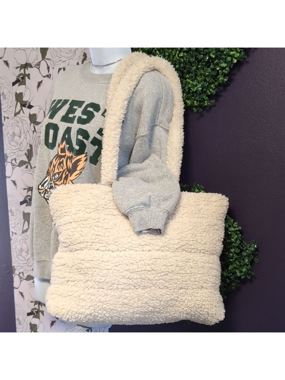 Universal Thread Sherpa Satchel Bag